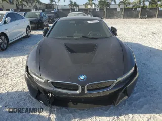 2016 BMW i8 z VIN WBY2Z2C57GV676118, wystawiony jako Copart lot #55245535 z przebiegiem 53 627 mil mil oraz Szkoda całkowita • Salvage title. Historia ofert i sprzedaży dostępna na DreamBid. Obrazek 5.