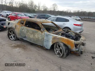 2010 Chevrolet Camaro 1LT z VIN 2G1FB1EV1A9165988, wystawiony jako IAAI lot #41177307 z przebiegiem Nie podano mil oraz . Historia ofert i sprzedaży dostępna na DreamBid. Obrazek 1.
