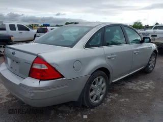 2007 Ford Five Hundred Limited с VIN 1FAHP28147G124688, выставлен на аукционе IAAI как лот 42343568 с пробегом 170 197 миль миль и . История ставок и продаж доступна на DreamBid. Изображение 4.