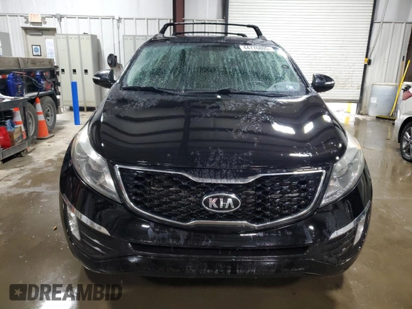 2011 Kia Sportage SX with VIN KNDPCCA69B7114437, listed as a Copart auction lot 44776805 with 221,806 mi miles and Salvage Title. Bid and sale history available at carsss.com. Image 5.