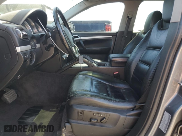 2005 Porsche Cayenne S with VIN WP1AB29P05LA65266, listed as a Copart auction lot 54900635 with 147,672 mi miles and Salvage title. Bid and sale history available at DreamBid. Image 7.