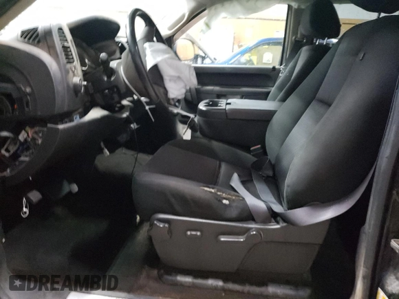 2011 Chevrolet Silverado 1500 LT with VIN 3GCPKSE38BG336386, listed as a Copart auction lot 80490004 with 118,978 mi miles and Clean Title. Bid and sale history available at carsss.com. Image 7.