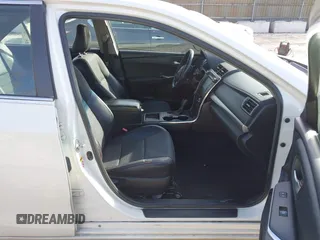 2015 Toyota Camry XLE with VIN 4T1BF1FK6FU475672, listed as a IAAI auction lot 41780890 with 238,915 mi miles. Bid and sale history available at carsss.com. Image 5.
