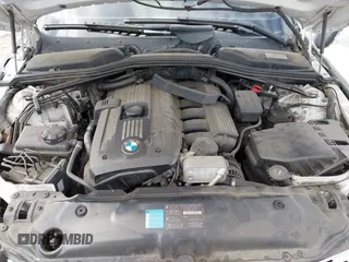 2010 BMW 5 Series 528i with VIN WBANU5C53AC460104, listed as a IAAI auction lot 42136658 with 107,031 mi miles and . Bid and sale history available at carsss.com. Image 10.