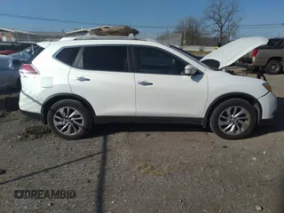 2014 Nissan Rogue SV with VIN 5N1AT2MT1EC754750, listed as a IAAI auction lot 40950139 with 209,257 mi miles. Bid and sale history available at carsss.com. Image 1.