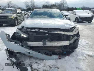 2019 Genesis G70 Advanced with VIN KMTG74LE1KU017153, listed as a Copart auction lot 86956504 with 73,257 mi miles and Salvage Title. Bid and sale history available at DreamBid. Image 5.