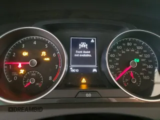 2021 Volkswagen Golf TSI с VIN 3VWG57AU3MM007762, выставлен на аукционе Copart как лот 39200464 с пробегом 19 010 миль миль и . История ставок и продаж доступна на DreamBid. Изображение 9.