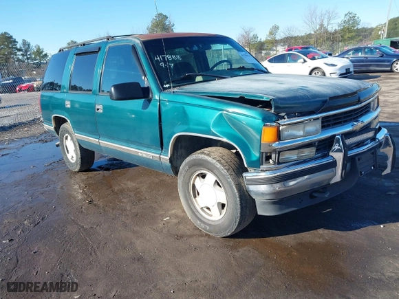 1996 Chevrolet Tahoe with VIN 1GNEK13R9TJ392739, listed as a IAAI auction lot 41559513 with 257,457 mi miles. Bid and sale history available at carsss.com. Image 1.