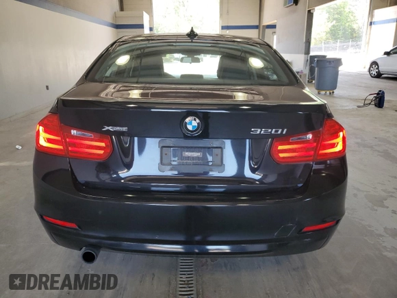 2014 BMW 3 Series 320i xDrive с VIN WBA3C3C55EF984647, выставлен на аукционе Copart как лот 58936005 с пробегом 103 180 миль миль и Списание • Salvage title. История ставок и продаж доступна на DreamBid. Изображение 6.