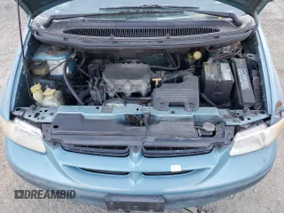 1998 Dodge Caravan with VIN 2B4FP253XWR650504, listed as a Copart auction lot 77703004 with Not Provided miles and Salvage Title. Bid and sale history available at carsss.com. Image 13.
