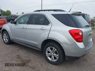 2013 Chevrolet Equinox LT z VIN 2GNALDEK9D1130874, wystawiony jako IAAI lot #42202955 z przebiegiem 156 259 mil mil oraz . Historia ofert i sprzedaży dostępna na DreamBid. Obrazek 3.