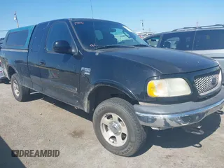 2003 Ford F-150 XL with VIN 2FTRX18L33CA33367, listed as a IAAI auction lot 42122086 with 1 mi miles. Bid and sale history available at carsss.com. Image 1.