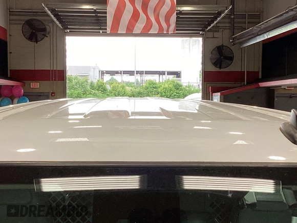 2020 Chevrolet Express Cargo with VIN 1GCWGAFG4L1260657, listed as a IAAI auction lot 42243313 with 116,707 mi miles and . Bid and sale history available at DreamBid. Image 5.