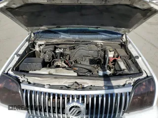 2007 Mercury Mountaineer z VIN 4M2EU37EX7UJ05333, wystawiony jako Copart lot #53888925 z przebiegiem 150 734 mil mil oraz Tytuł czysty. Historia ofert i sprzedaży dostępna na DreamBid. Obrazek 12.