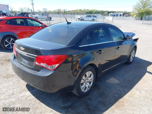 2012 Chevrolet Cruze LS with VIN 1G1PC5SH8C7172514, listed as a IAAI auction lot 41977299 with 182,734 mi miles. Bid and sale history available at carsss.com. Image 4.