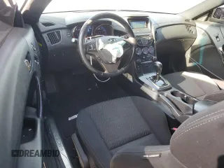 2013 Hyundai Genesis Coupe 2.0T z VIN KMHHT6KD2DU088542, wystawiony jako Copart lot #49716345 z przebiegiem 152 806 mil mil oraz Szkoda całkowita • Salvage title. Historia ofert i sprzedaży dostępna na DreamBid. Obrazek 8.