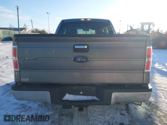 2009 Ford F-150 XL with VIN 1FTPX14V49FA37682, listed as a IAAI auction lot 41589752 with 176,691 mi miles. Bid and sale history available at carsss.com. Image 16.