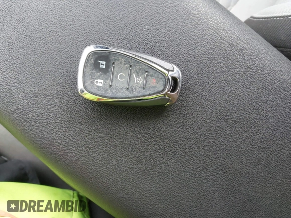 2018 Chevrolet Equinox LT with VIN 3GNAXJEV3JS535223, listed as a IAAI auction lot 41732248 with 130,761 mi miles and . Bid and sale history available at DreamBid. Image 11.
