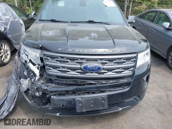 2018 Ford Explorer XLT with VIN 1FM5K7D85JGC38939, listed as a IAAI auction lot 42094891 with 122,399 mi miles and . Bid and sale history available at DreamBid. Image 17.