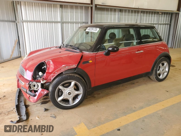 2004 MINI Hardtop with VIN WMWRC33474TJ58626, listed as a Copart auction lot 49226175 with 116,115 mi miles and Salvage Title. Bid and sale history available at DreamBid. Image 1.