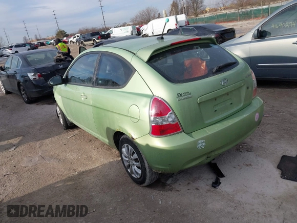 2009 Hyundai Accent Auto SE with VIN KMHCN36C69U112207, listed as a IAAI auction lot 41641298 with 166,804 mi miles. Bid and sale history available at carsss.com. Image 3.