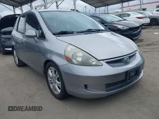 2007 Honda Fit with VIN JHMGD37467S065669, listed as a IAAI auction lot 42078795 with 124,030 mi miles. Bid and sale history available at carsss.com. Image 1.