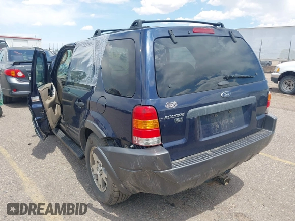2004 Ford Escape XLT с VIN 1FMYU93154KA98965, выставлен на аукционе IAAI как лот 42630357 с пробегом Не указан миль и . История ставок и продаж доступна на DreamBid. Изображение 3.