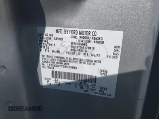 2005 Ford F-250 XL с VIN 1FTSX20Y75EC35883, выставлен на аукционе IAAI как лот 42548897 с пробегом 303 644 миль миль и . История ставок и продаж доступна на DreamBid. Изображение 9.