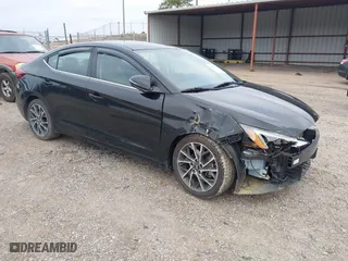 2019 Hyundai Elantra SEL with VIN 5NPD84LF3KH424053, listed as a IAAI auction lot 41467524 with 82,943 mi miles. Bid and sale history available at carsss.com. Image 1.