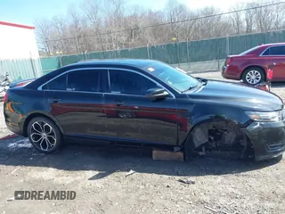 2013 Ford Taurus SHO z VIN 1FAHP2KT9DG164190, wystawiony jako IAAI lot #41743345 z przebiegiem 191 568 mil mil oraz . Historia ofert i sprzedaży dostępna na DreamBid. Obrazek 14.
