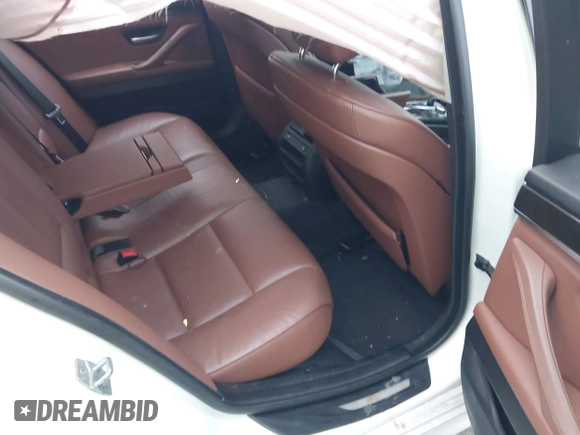 2013 BMW 5 Series 528i xDrive with VIN WBAXH5C59DD108639, listed as a IAAI auction lot 40865516 with 1 mi miles. Bid and sale history available at carsss.com. Image 8.