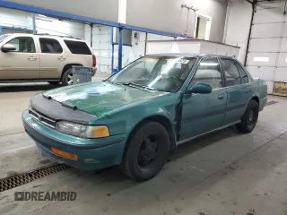 1993 Honda Accord z VIN 1HGCB7652PA155769, wystawiony jako Copart lot #45200625 z przebiegiem 251 834 mil mil oraz Szkoda całkowita • Salvage title. Historia ofert i sprzedaży dostępna na DreamBid. Obrazek 1.