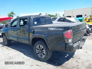2021 Toyota Tacoma SR5 с VIN 3TMAZ5CN5MM148579, выставлен на аукционе IAAI как лот 42827117 с пробегом Не указан миль и . История ставок и продаж доступна на DreamBid. Изображение 3.