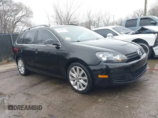 2011 Volkswagen Jetta SE with VIN 3VWPX7AJ5BM639126, listed as a IAAI auction lot 41208828 with 106,211 mi miles and . Bid and sale history available at DreamBid. Image 1.