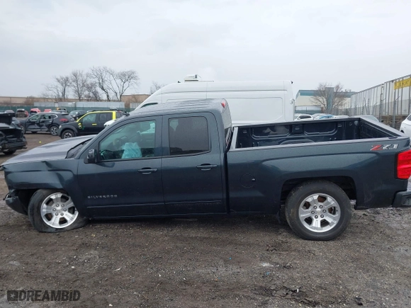 2018 Chevrolet Silverado 1500 LT with VIN 1GCVKREC9JZ200573, listed as a IAAI auction lot 41656239 with 74,000 mi miles. Bid and sale history available at carsss.com. Image 13.