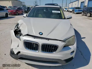 2014 BMW X1 sDrive28i with VIN WBAVM1C53EVW52268, listed as a Copart auction lot 51279755 with 193,173 mi miles and Salvage Title. Bid and sale history available at carsss.com. Image 5.
