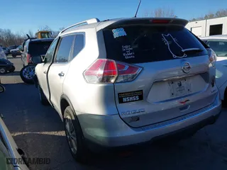 2016 Nissan Rogue S with VIN 5N1AT2MM8GC730313, listed as a IAAI auction lot 40823920 with 140,036 mi miles. Bid and sale history available at carsss.com. Image 3.