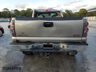 2000 GMC New Sierra 1500 SLE with VIN 1GTEK19T6YZ264673, listed as a Copart auction lot 76114964 with 188,042 mi miles and Non Repairable. Bid and sale history available at carsss.com. Image 6.
