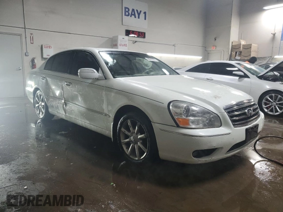 2005 Infiniti Q45 z VIN JNKBF01A55M101676, wystawiony jako Copart lot #44019275 z przebiegiem 157 254 mil mil oraz Szkody całkowita. Historia ofert i sprzedaży dostępna na DreamBid. Obrazek 4.