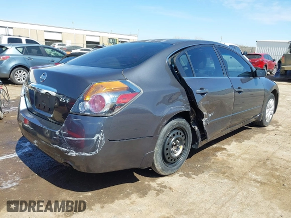 2012 Nissan Altima 2.5 S with VIN 1N4AL2AP0CN523339, listed as a IAAI auction lot 41870207 with 190,870 mi miles. Bid and sale history available at carsss.com. Image 4.