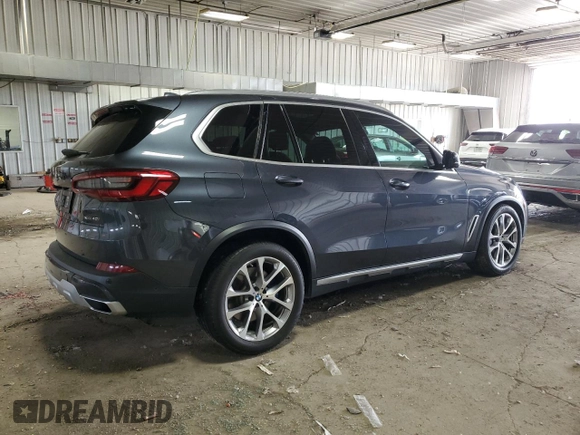 2019 BMW X5 xDrive40i z VIN 5UXCR6C5XKLL21055, wystawiony jako Copart lot #58574775 z przebiegiem 45 017 mil mil oraz Szkoda całkowita • Salvage title. Historia ofert i sprzedaży dostępna na DreamBid. Obrazek 3.