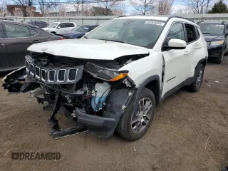 2020 Jeep Compass Latitude with VIN 3C4NJDBB0LT258454, listed as a Copart auction lot 53504695 with 54,070 mi miles and Salvage title. Bid and sale history available at DreamBid. Image 1.