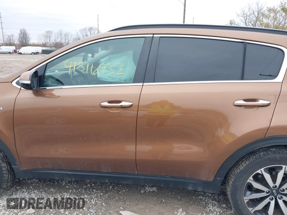 2019 Kia Sportage EX with VIN KNDPNCAC6K7532230, listed as a IAAI auction lot 41516933 with 98,819 mi miles. Bid and sale history available at carsss.com. Image 14.