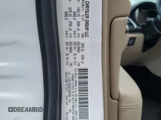 2014 Jeep Grand Cherokee Limited with VIN 1C4RJFBG2EC569780, listed as a Copart auction lot 61708755 with 69,058 mi miles and Salvage title. Bid and sale history available at DreamBid. Image 13.