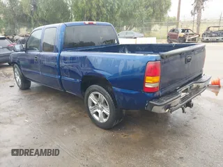 2002 Chevrolet Silverado 1500 LT with VIN 2GCEC19T821380843, listed as a IAAI auction lot 42095940 with 309,450 mi miles and . Bid and sale history available at DreamBid. Image 3.