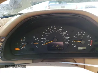 2002 Mercedes-Benz E-Class with VIN WDBJH82J42X066433, listed as a Copart auction lot 75933054 with 134,476 mi miles and Clean Title. Bid and sale history available at carsss.com. Image 9.
