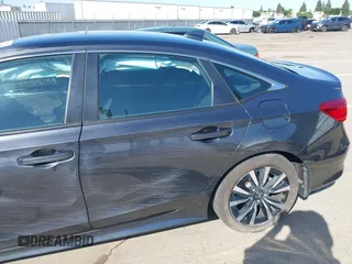 2024 Honda Civic EX z VIN 2HGFE1F76RH332735, wystawiony jako IAAI lot #42373485 z przebiegiem 13 946 mil mil oraz . Historia ofert i sprzedaży dostępna na DreamBid. Obrazek 15.