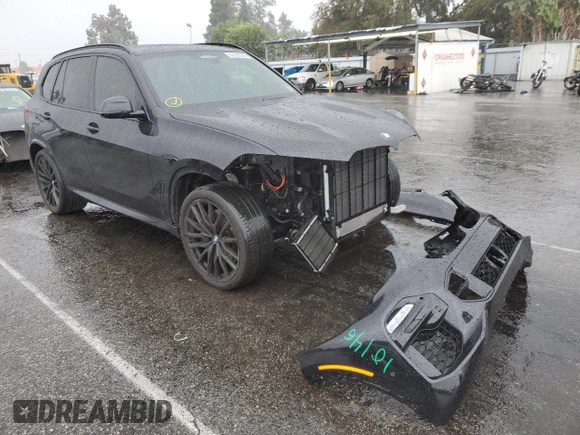 2020 BMW X5 M50i with VIN 5UXJU4C04L9B00583, listed as a Copart auction lot 66926592 with 25,529 mi miles. Bid and sale history available at carsss.com. Image 1.