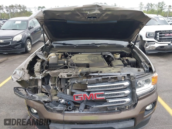 2015 GMC Canyon 2WD SLE with VIN 1GTG5BE38F1229799, listed as a IAAI auction lot 41944801 with 71,165 mi miles. Bid and sale history available at carsss.com. Image 10.