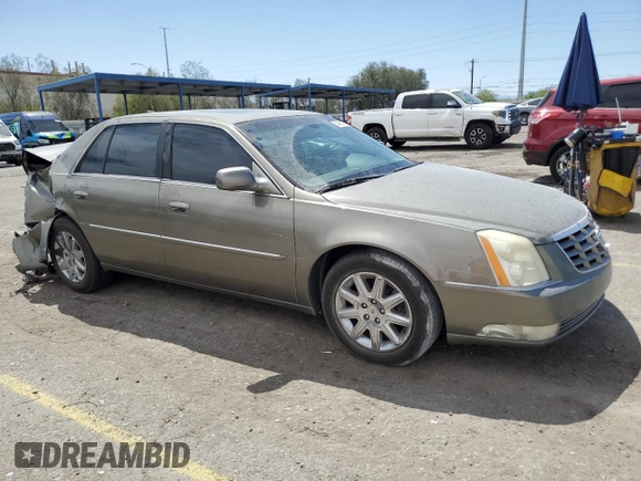 2011 Cadillac DTS Premium Collection z VIN 1G6KH5E65BU119804, wystawiony jako Copart lot #54264775 z przebiegiem 138 454 mil mil oraz Szkoda całkowita • Salvage title. Historia ofert i sprzedaży dostępna na DreamBid. Obrazek 4.